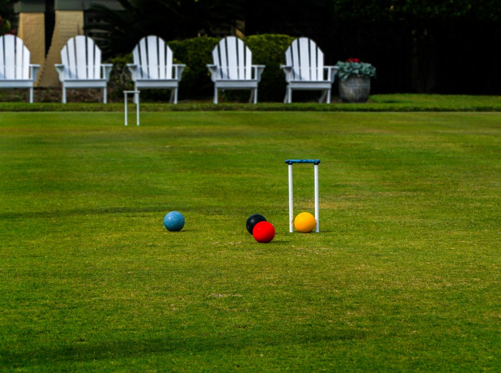 Top Lawn Games for Your Family to Enjoy Untraditional Media