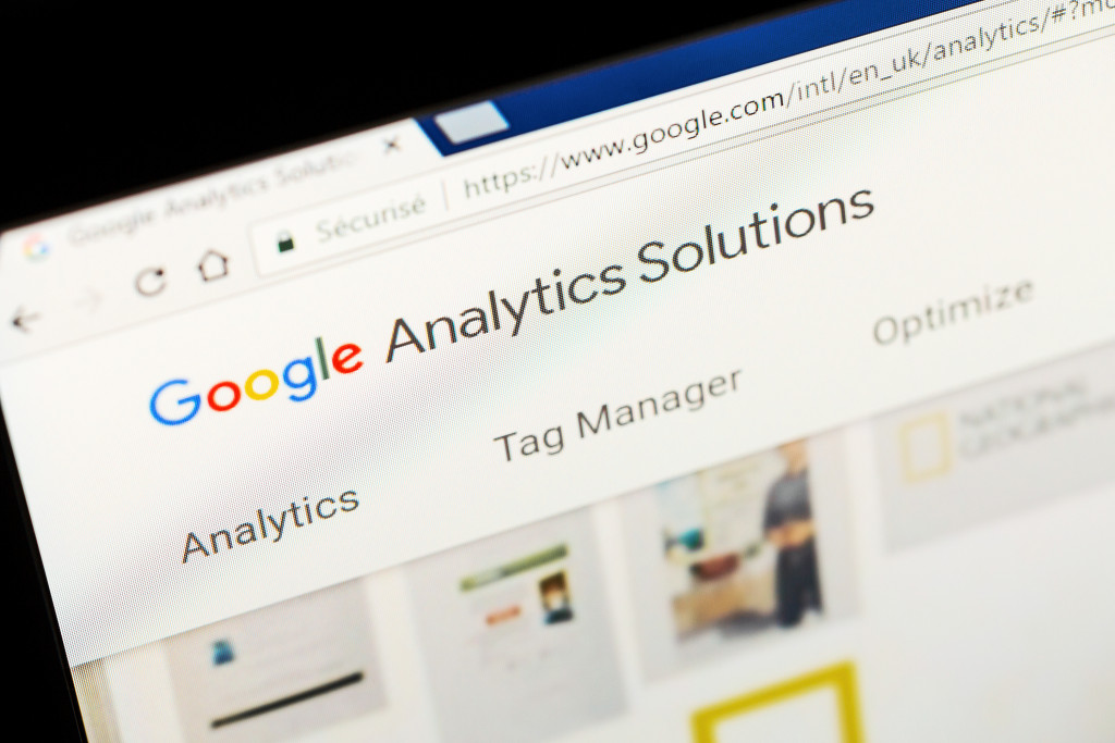 closeup of tab with google analytics solutions